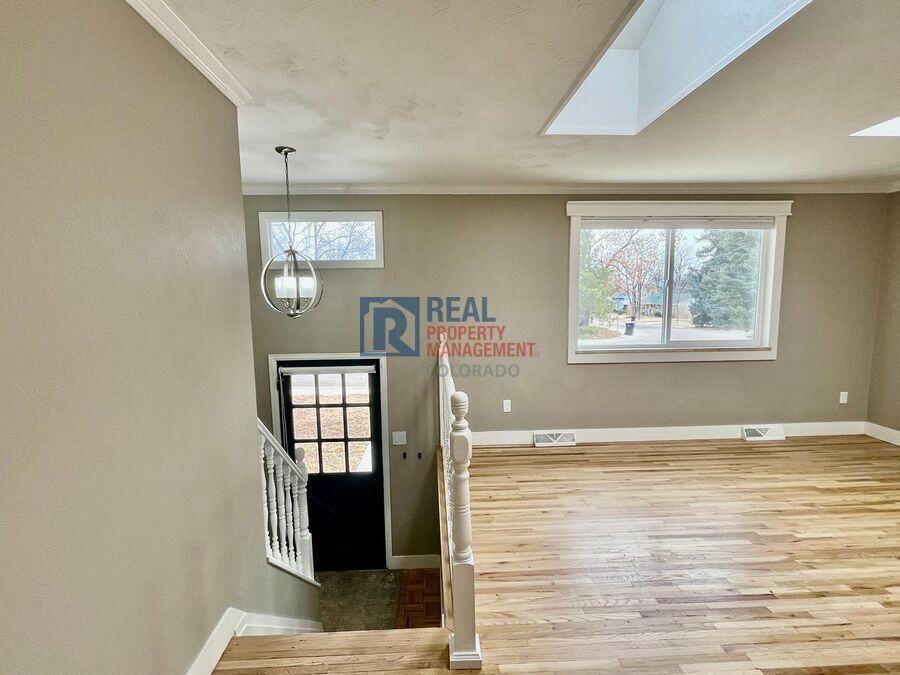 6279 Reed St - Photo 4 of 32