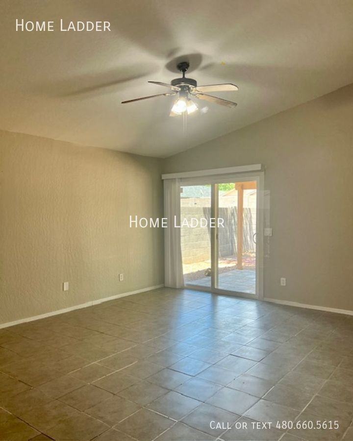 511 S Torrence - Photo 5 of 21