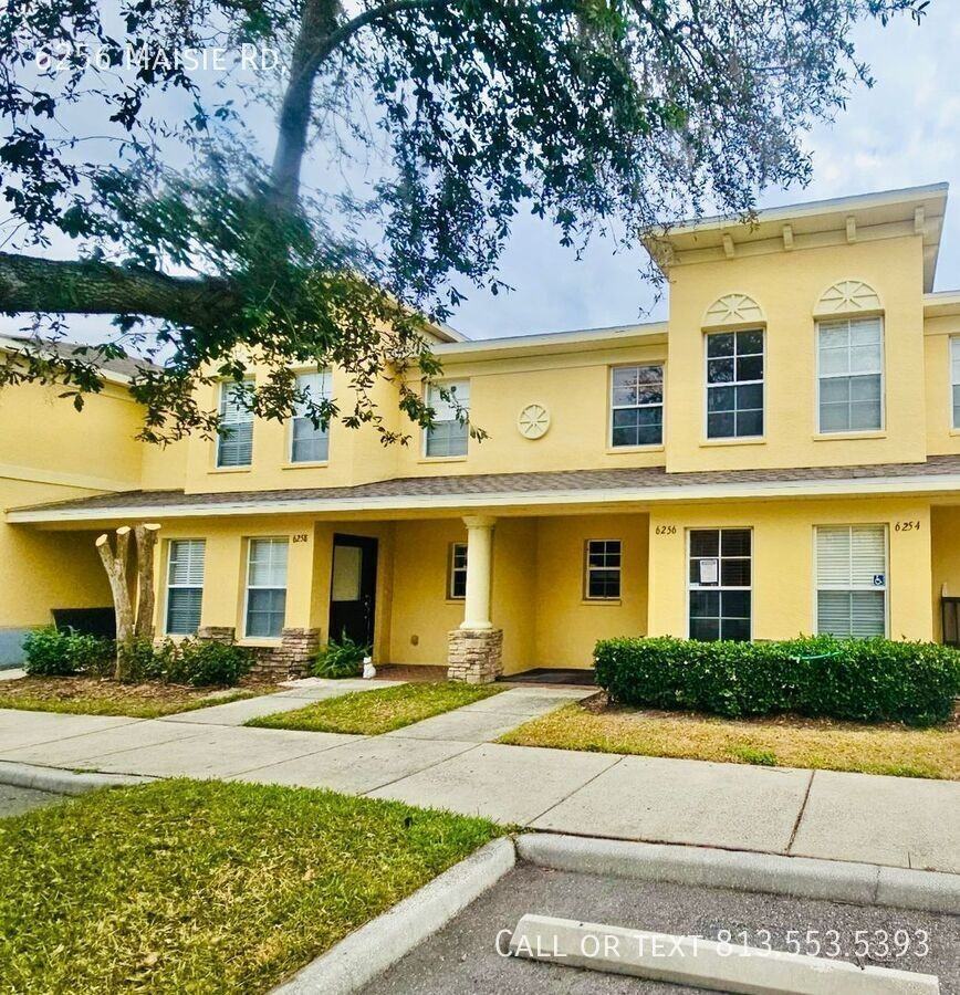 6256 Maisie Rd - Photo 4 of 50