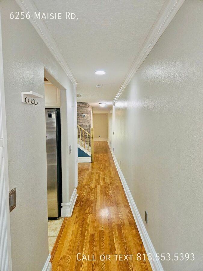 6256 Maisie Rd - Photo 5 of 50