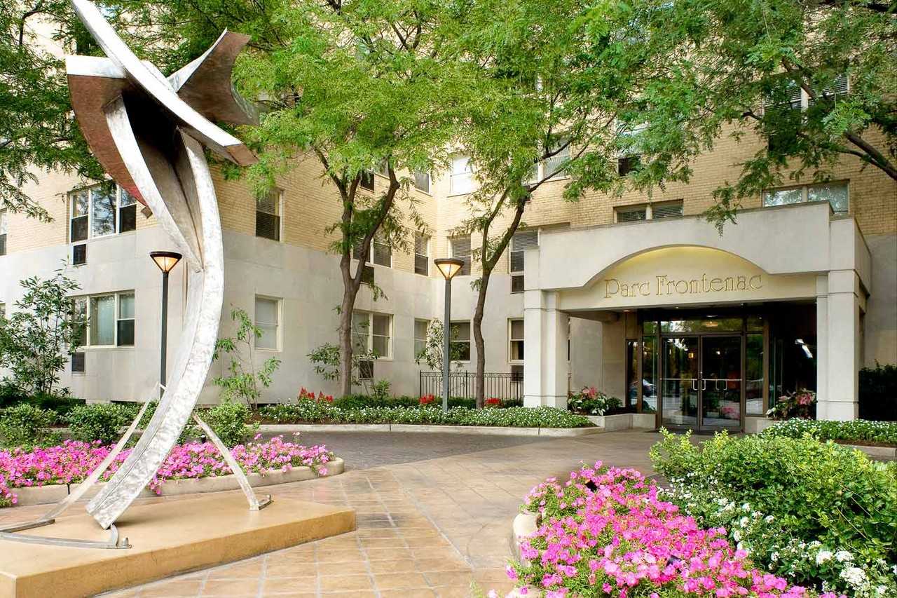 Parc Frontenac - Photo 5 of 89