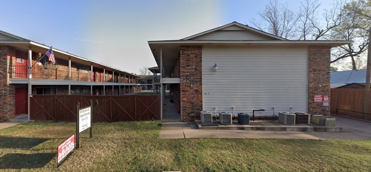 Hollywood Apartments - Photo 2 of 37