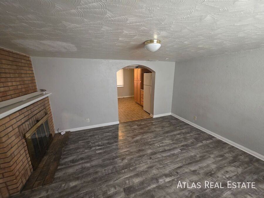 2208 10th Ave #C1-2 - Photo 6 of 12