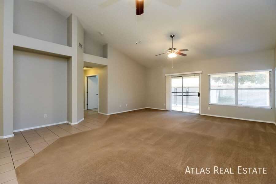 7315 E Navarro Ave - Photo 3 of 21