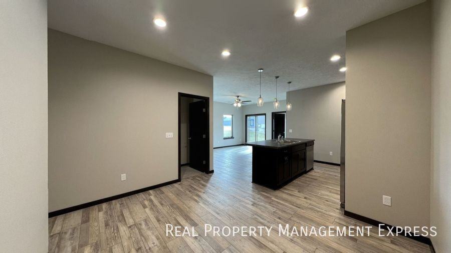 9707 W Broek Dr - Photo 7 of 20