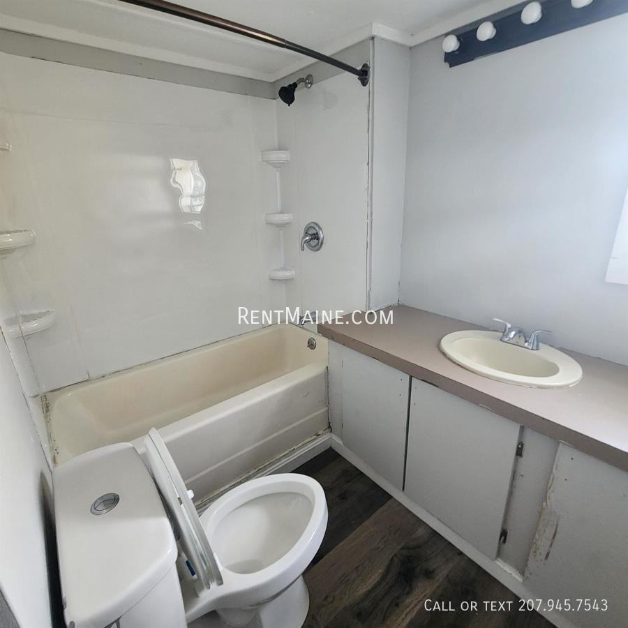 681 Main Rd N #24 - Photo 7 of 8