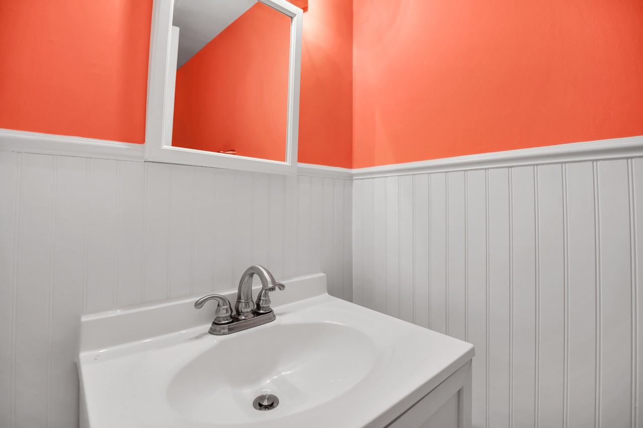 3944 Woodhue Pl #22 - Photo 5 of 20