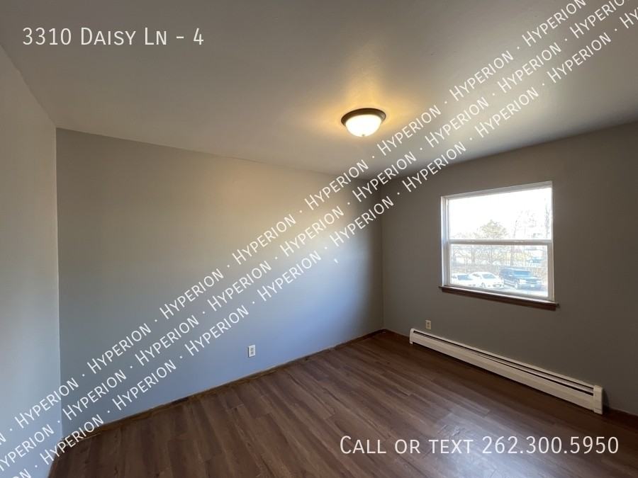 3310 Daisy Ln #4 - Photo 6 of 12