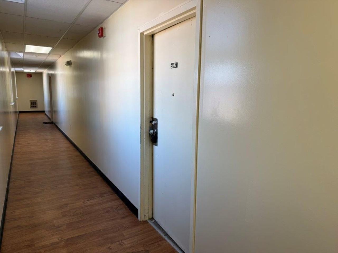 46 S 8th St #403 - Photo 2 of 28