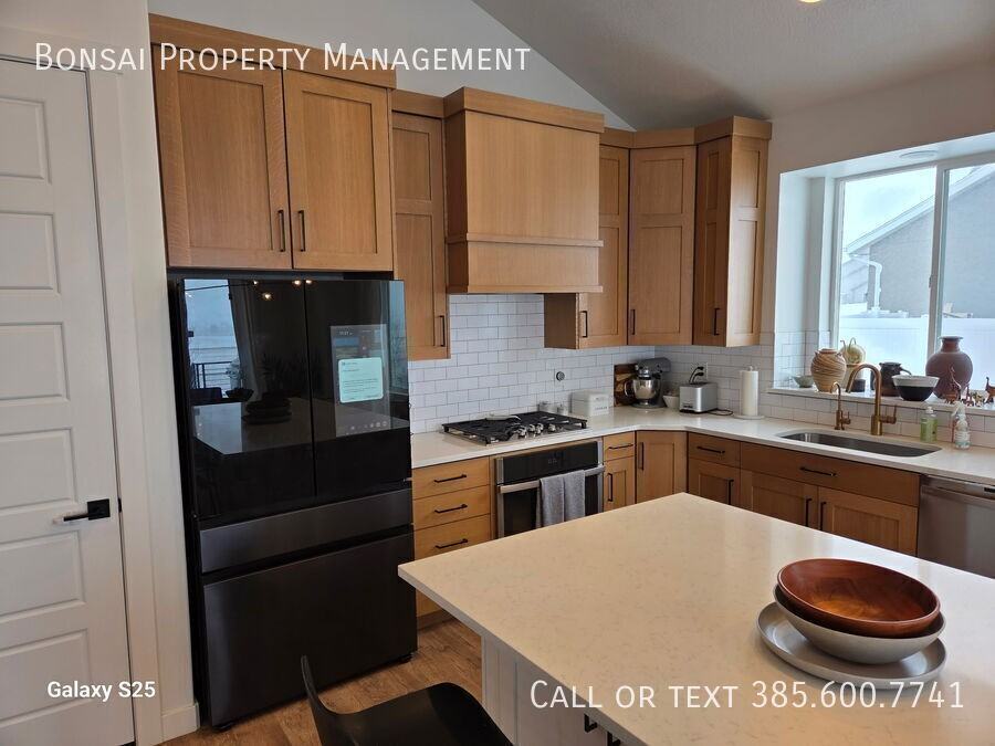 1486 E Sheps Ridge Rd - Photo 4 of 24