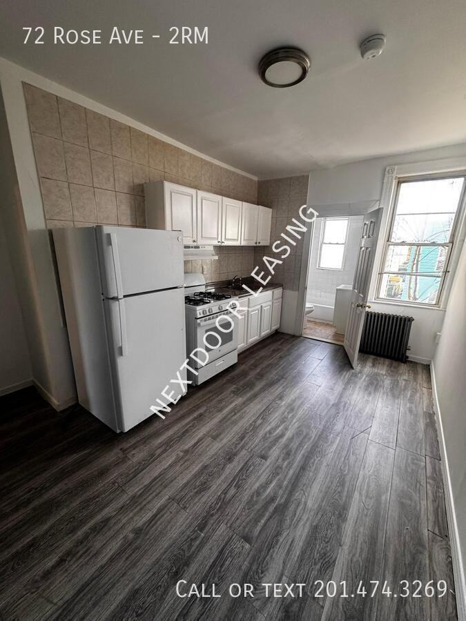 72 Rose Ave #2RM - Photo 2 of 14