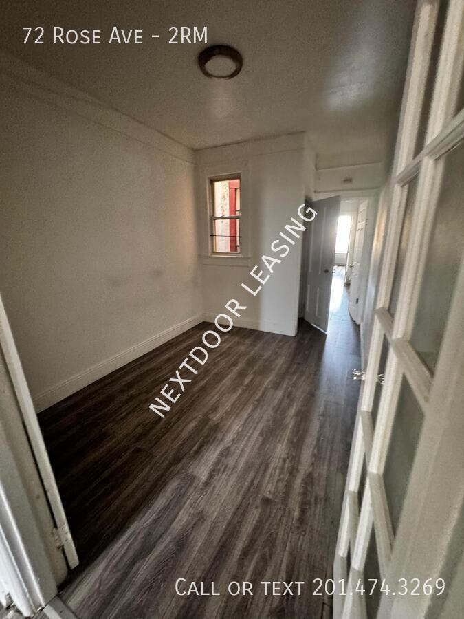 72 Rose Ave #2RM - Photo 7 of 14