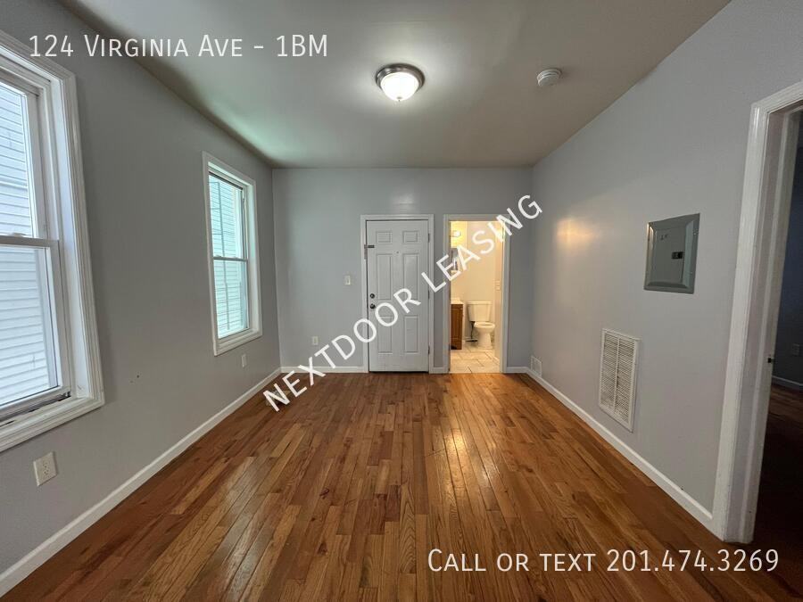 124 Virginia Ave #1BM - Photo 4 of 7