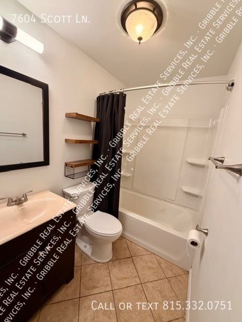 7604 Scott Ln - Photo 7 of 11