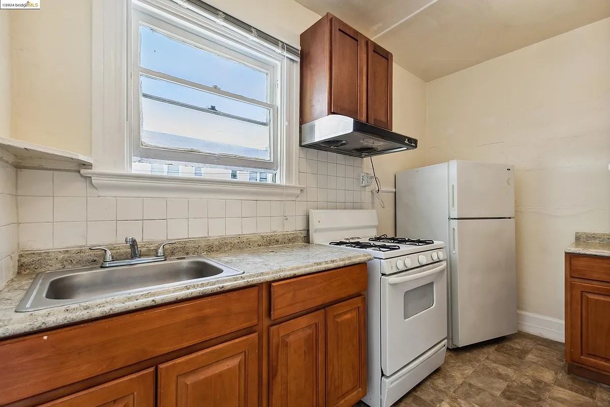 2306 Waverly St #2 - Photo 7 of 31