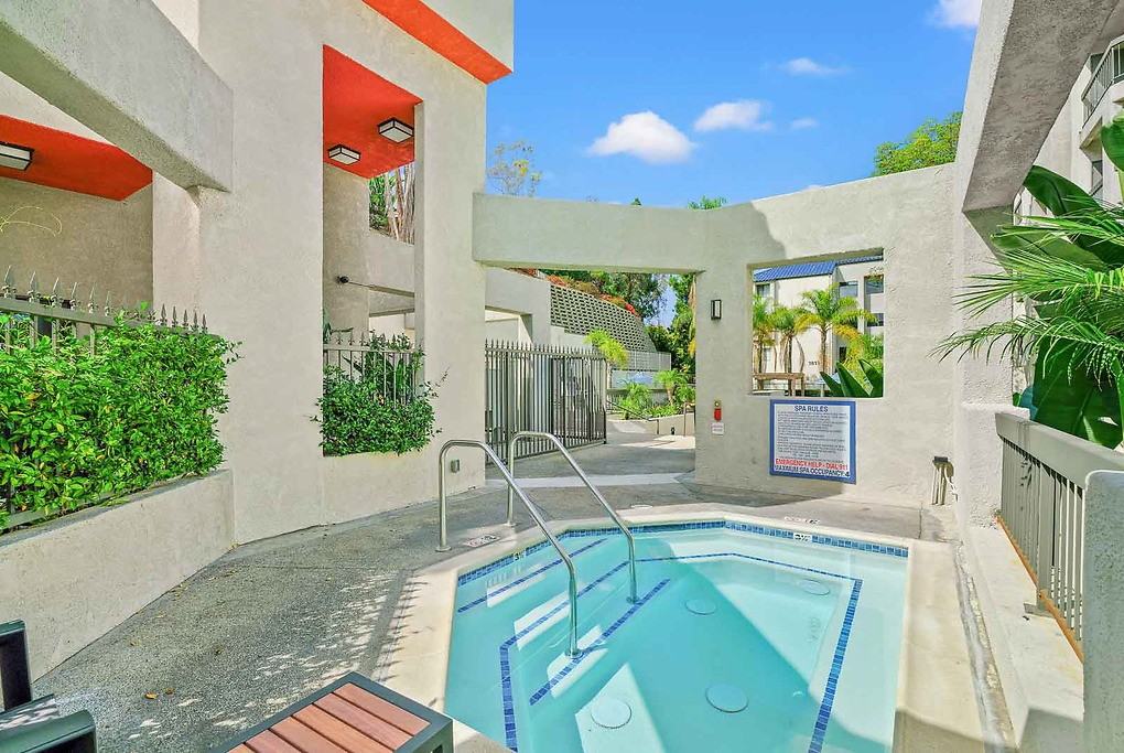 Marbrisa - Photo 2 of 30