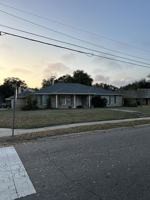 featured image of 701 Sarazen Dr #NA