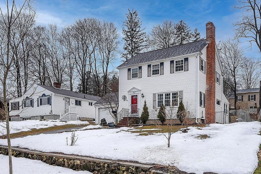 62 Mount Vernon Street - Photo 2 of 12