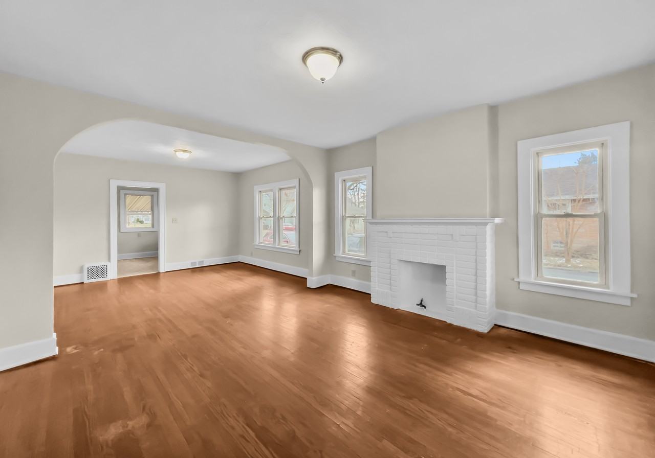 3928 Upton Ave #NA - Photo 6 of 32