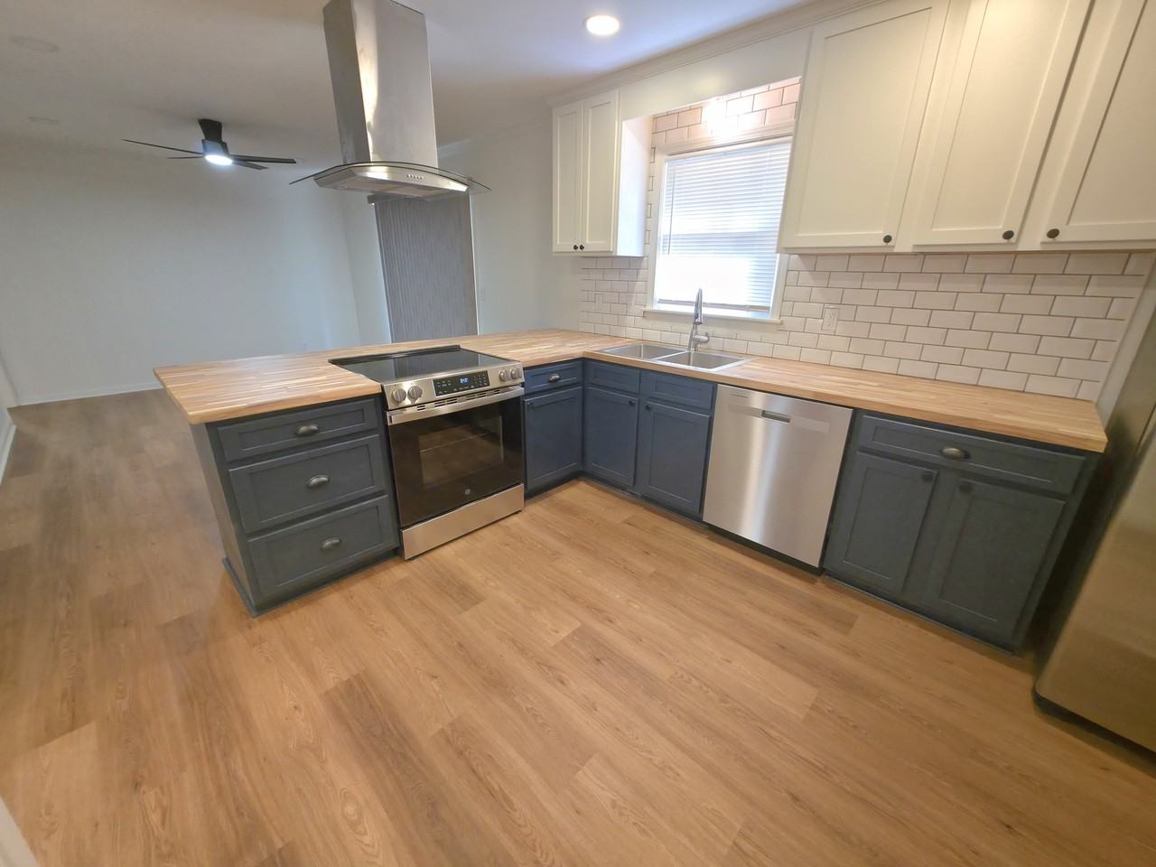 3501 Montreal Way #NA - Photo 4 of 18