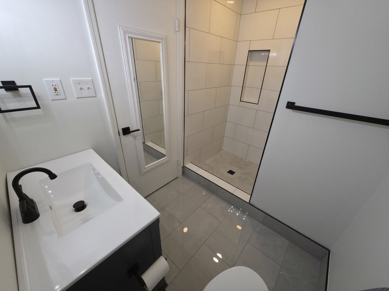 3501 Montreal Way #NA - Photo 7 of 18