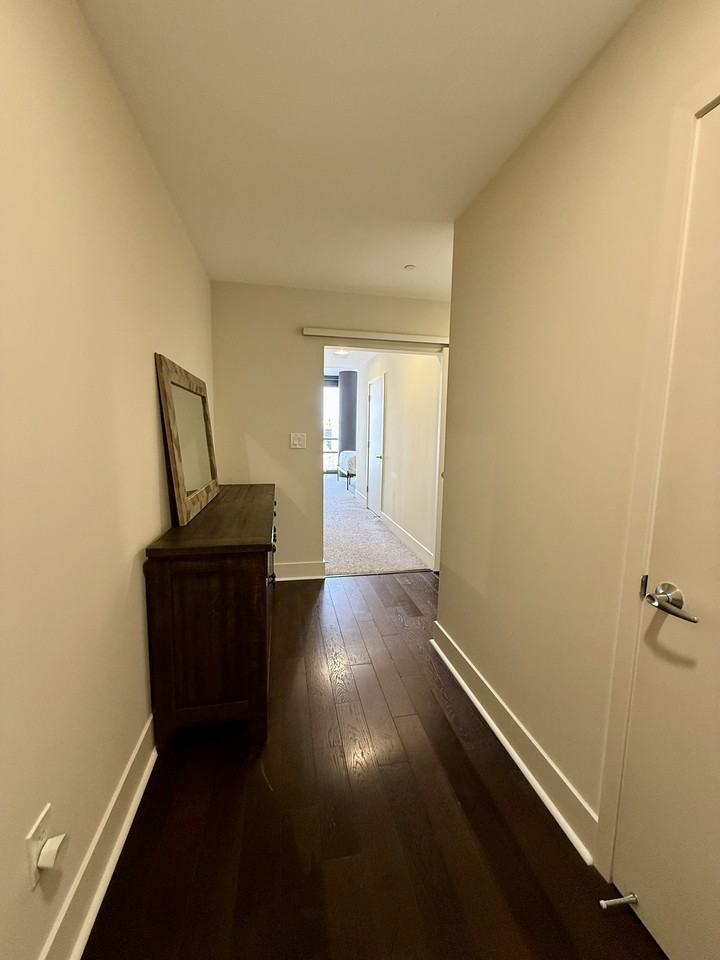 88 E San Fernando St #808 - Photo 3 of 16