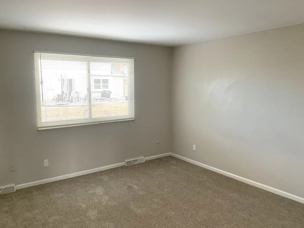 16036 E Ithaca Pl #NA - Photo 2 of 8