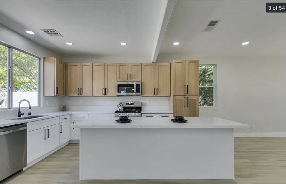 1121 Tourello Ln - Photo 5 of 35