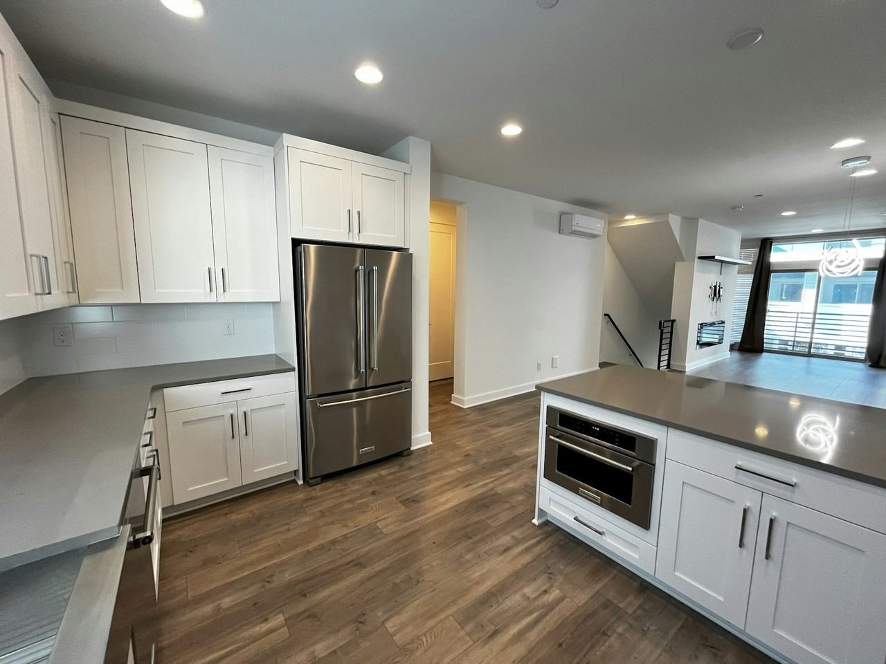 11408 117th Lane Northeast, Unit 5 - Photo 4 of 20