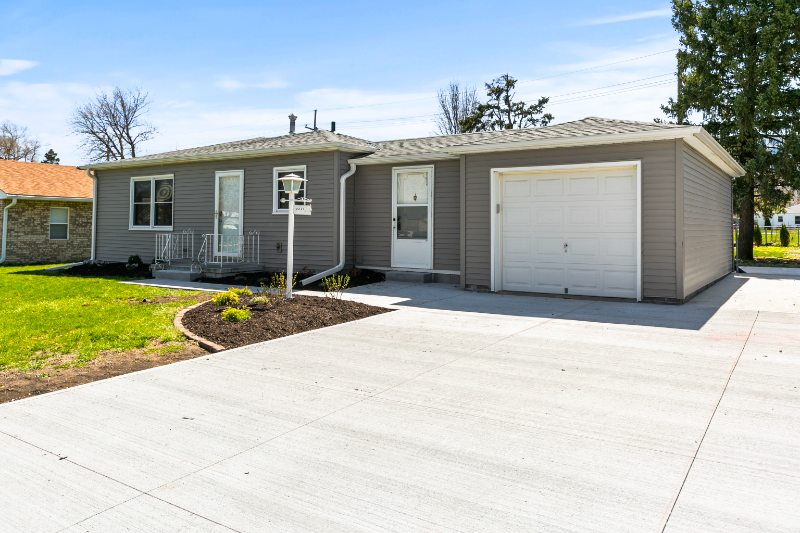 8331 California St - Photo 3 of 26