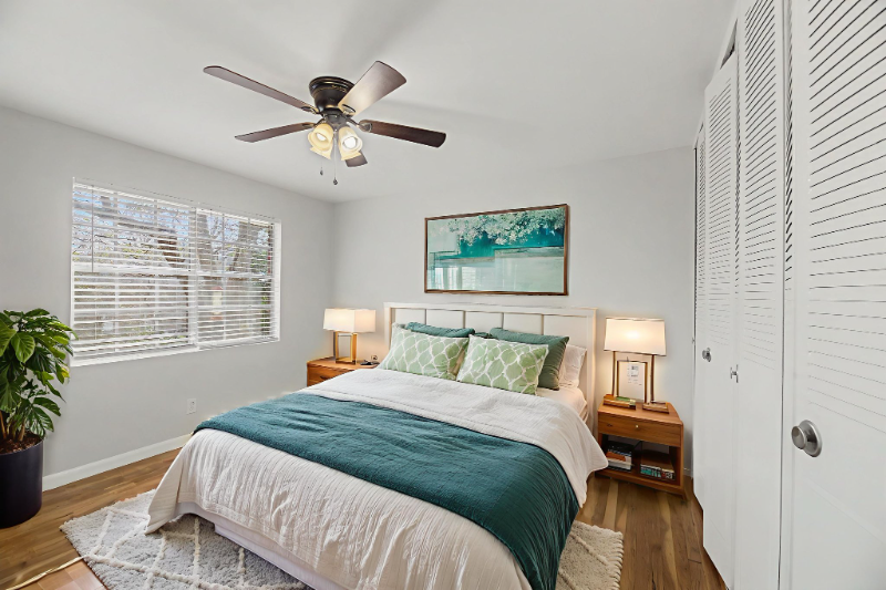 1384 Church St #B - Photo 5 of 26