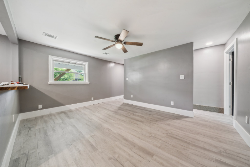 75 Sycamore St #2 - Photo 7 of 19