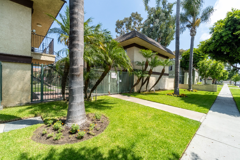 3523 W Savanna St #000 - Photo 4 of 27