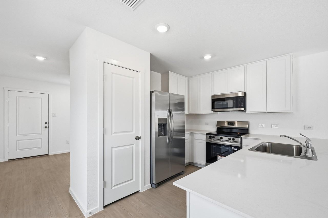 6422 Willet Rd #1 - Photo 4 of 20