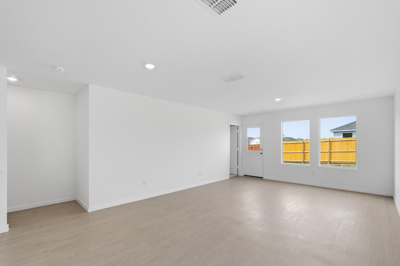 6422 Willet Rd #1 - Photo 5 of 20