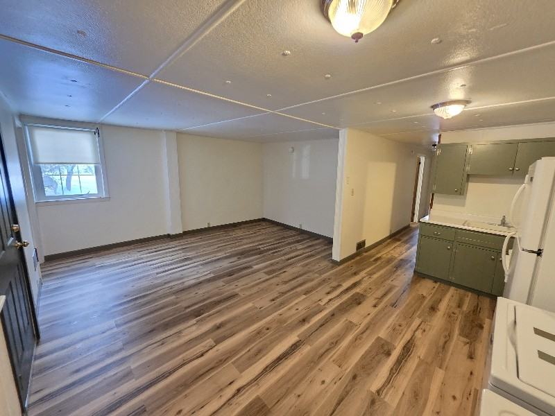 6137 Memorial Dr #7 - Photo 5 of 10