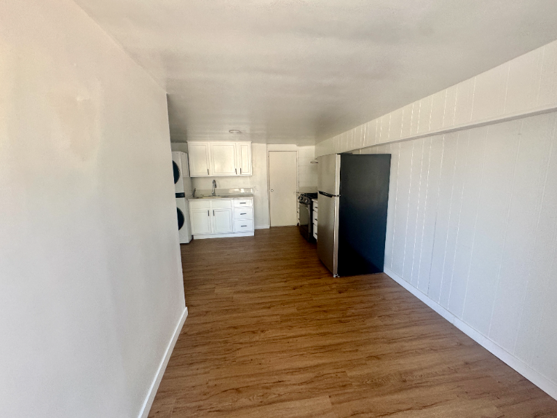 5557 Avenue Juan Bautista - Photo 7 of 8