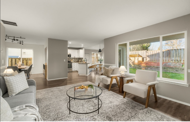 1328 Ne Parkside Dr - Photo 4 of 20