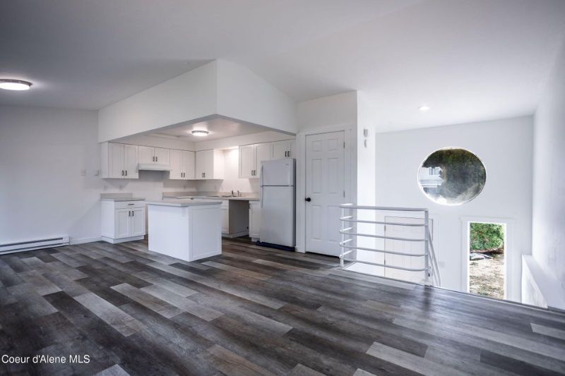 919 E Spruce Ave - Photo 5 of 17