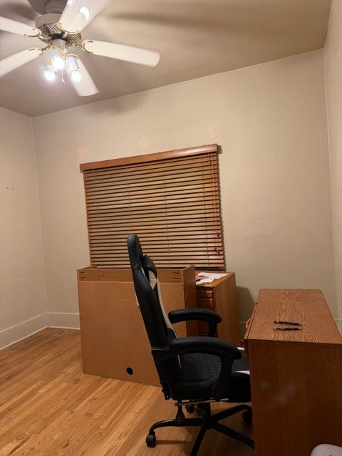 1624 E 7th St - Photo 5 of 10