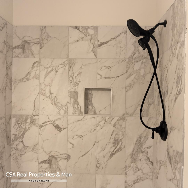 3942 Alderwoods Dr - Photo 3 of 10