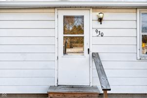 featured image of 930 7th St #C