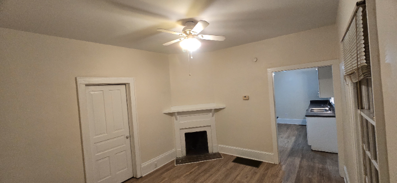 2408 Bedford Ave - Photo 3 of 12