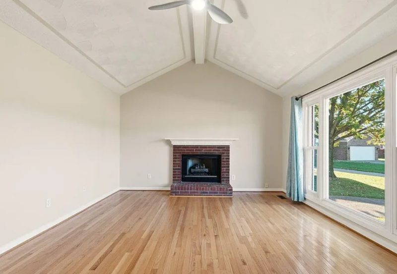 10413 Gisela Ct - Photo 3 of 14