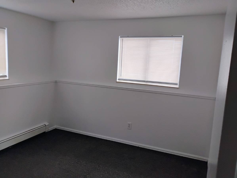 1110 Agate Pl - Photo 3 of 3