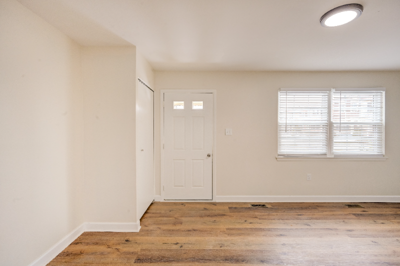 23 Brucester Bridge Ct - Photo 3 of 20