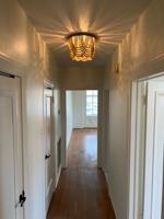 featured image of 700 N Roan St