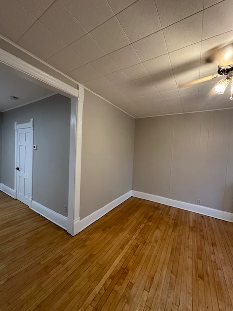 2527 S Howell Ave #2527LOWER - Photo 6 of 20