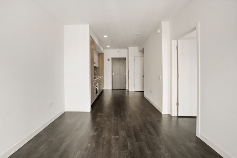 483 E Waterside Dr - Photo 3 of 18