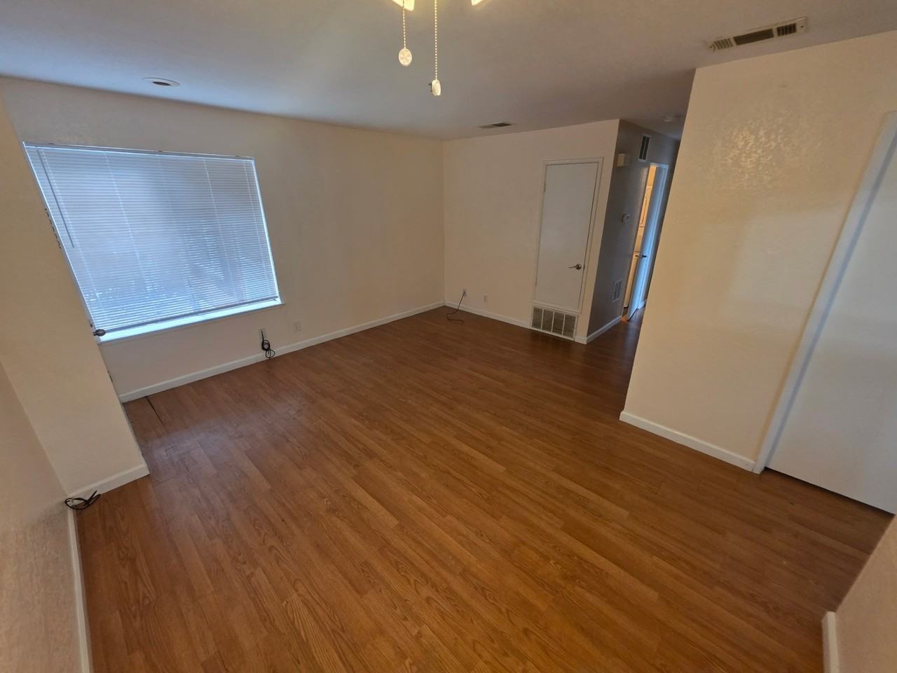 1973 Bonifacio St #4 - Photo 4 of 19